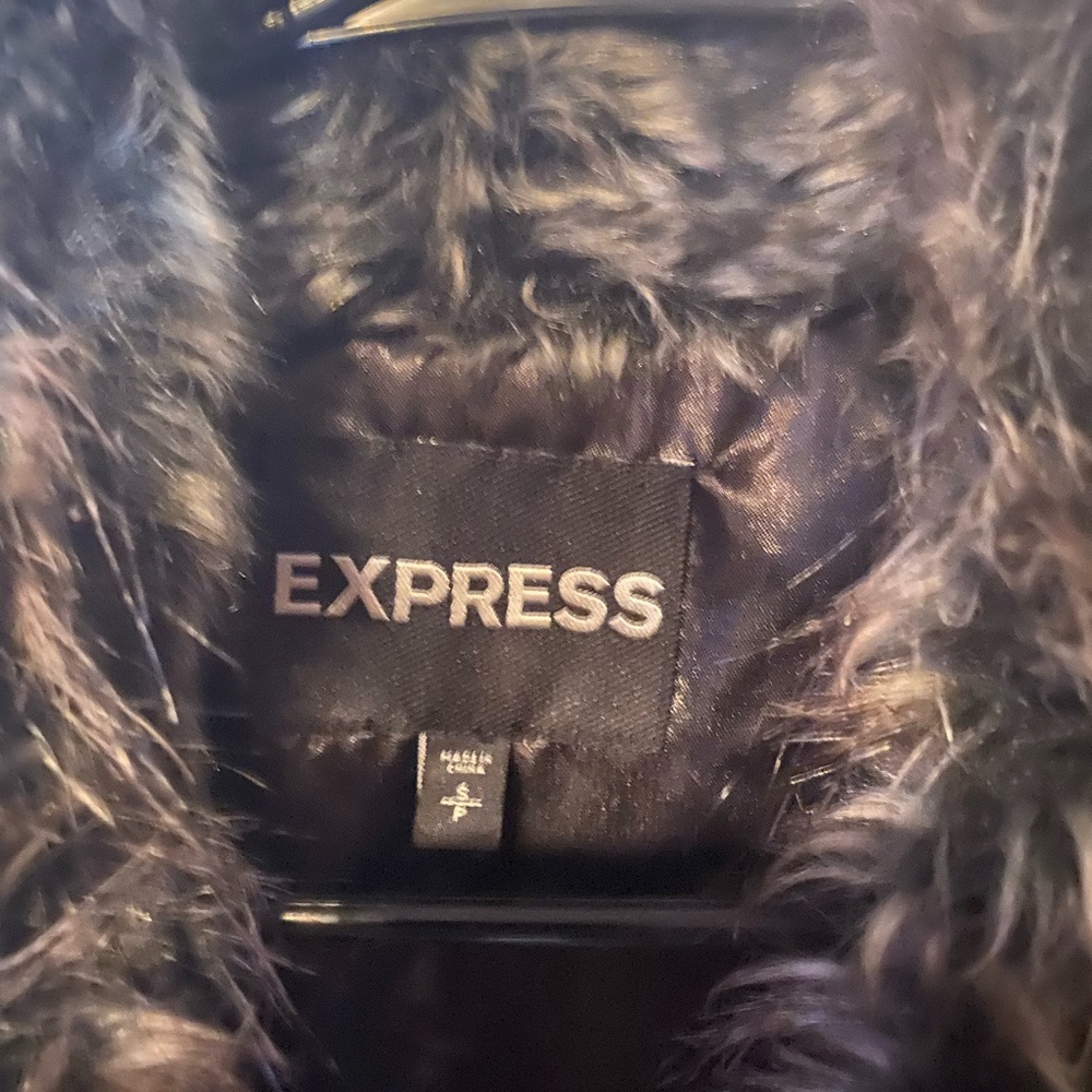 Express Winter Coat - image 4